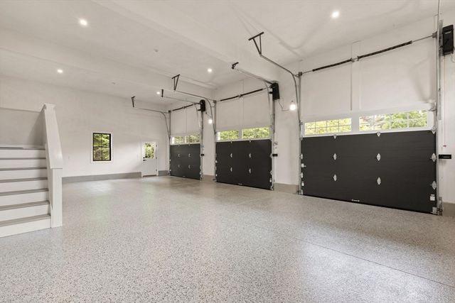 61 Lexington Street, Burlington, MA 01803