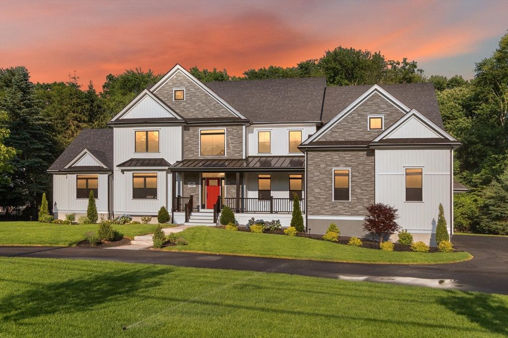 61 Lexington Street, Burlington, MA 01803