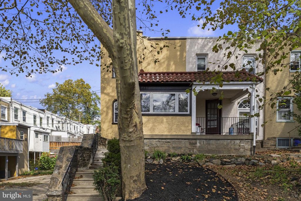 3437 OSMOND ST, PHILADELPHIA, PA 19129 — photo 2