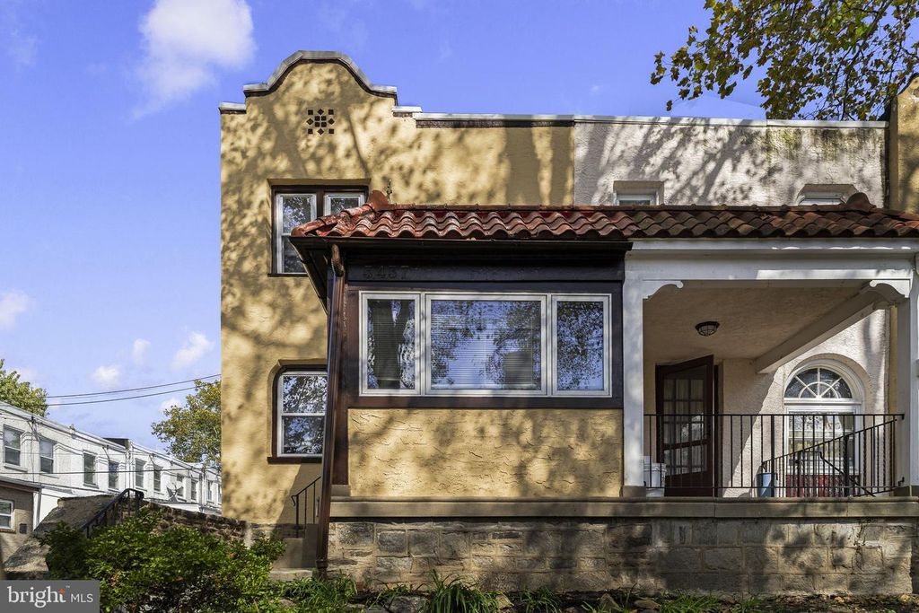 3437 OSMOND ST, PHILADELPHIA, PA 19129 — photo 4