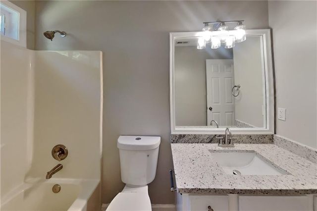 320 Jamaica Cove SW, Marietta, GA 30008