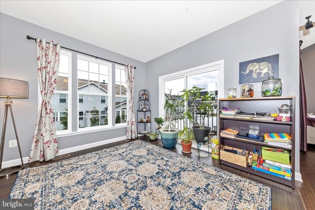 825 HOLDEN RD, Frederick, MD 21701