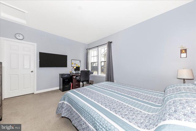 825 HOLDEN RD, Frederick, MD 21701