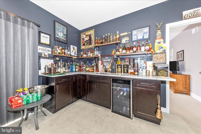 825 HOLDEN RD, Frederick, MD 21701