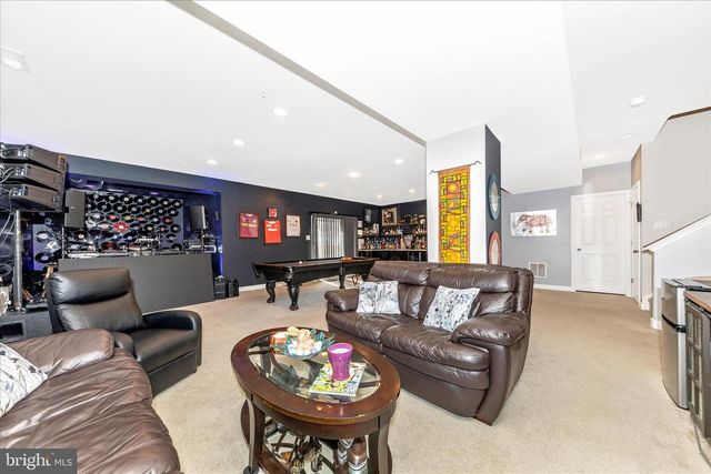 825 HOLDEN RD, Frederick, MD 21701