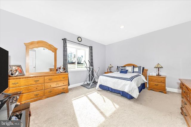 825 HOLDEN RD, Frederick, MD 21701