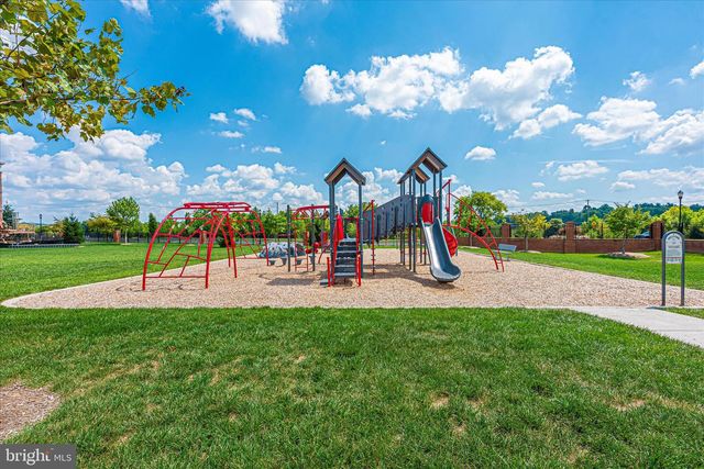 825 HOLDEN RD, Frederick, MD 21701