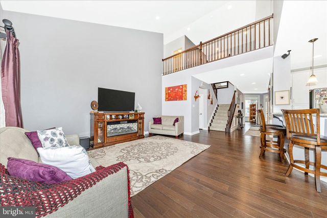 825 HOLDEN RD, Frederick, MD 21701