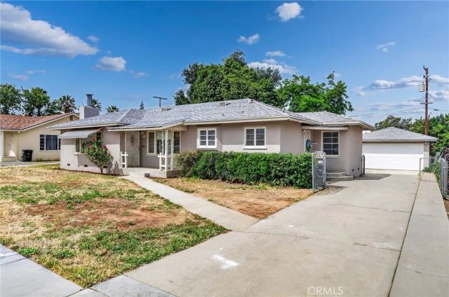 345 S Juanita Street, Hemet, CA 92543