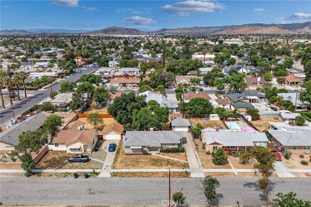 345 S Juanita Street, Hemet, CA 92543