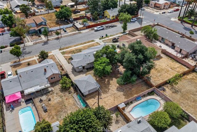 345 S Juanita Street, Hemet, CA 92543