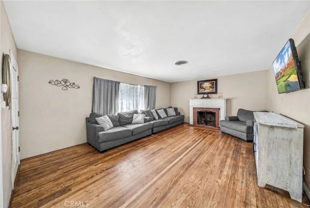 345 S Juanita Street, Hemet, CA 92543