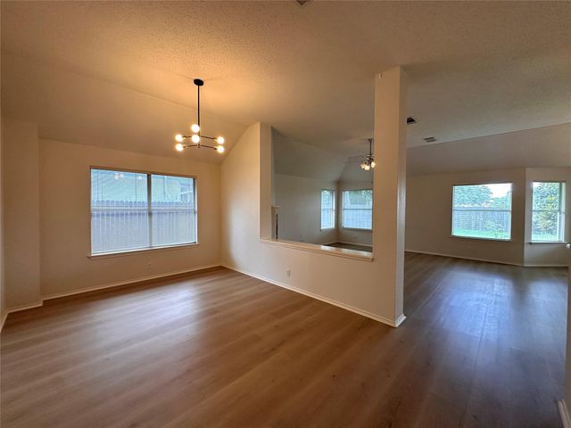 6708 Bancroft Woods DR, Austin, TX 78729