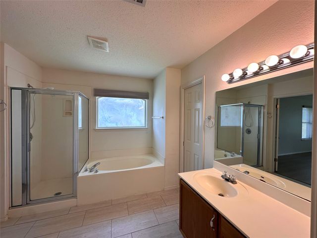 6708 Bancroft Woods DR, Austin, TX 78729