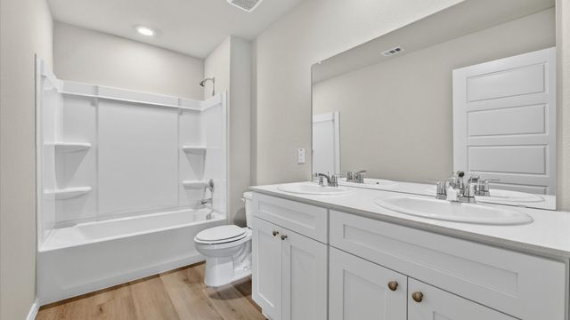 2240 BAKERSFIELD Drive, Fort Worth, TX 76036
