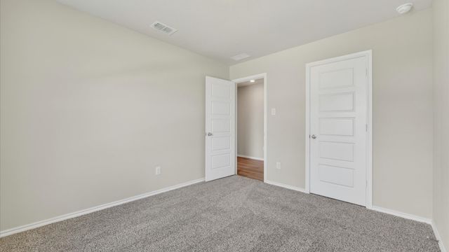2240 BAKERSFIELD Drive, Fort Worth, TX 76036