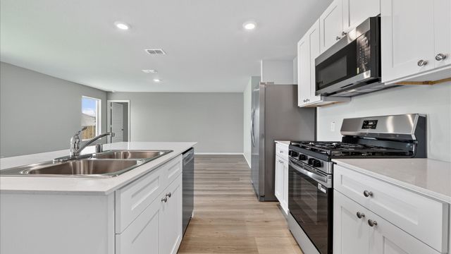 2240 BAKERSFIELD Drive, Fort Worth, TX 76036