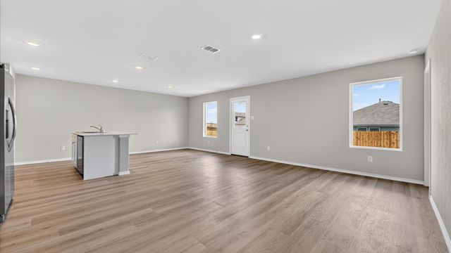 2240 BAKERSFIELD Drive, Fort Worth, TX 76036