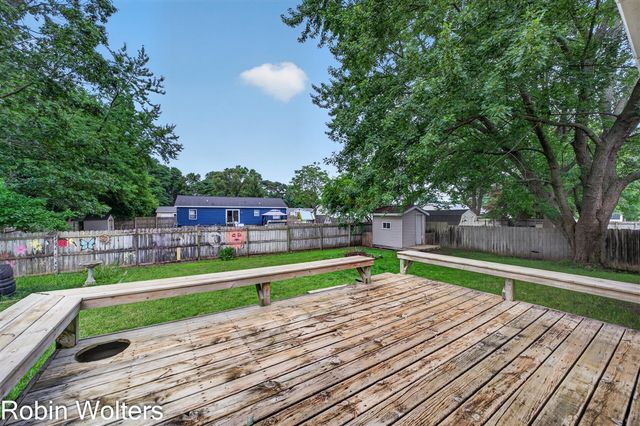 1969 Francis Avenue, Muskegon, MI 49442