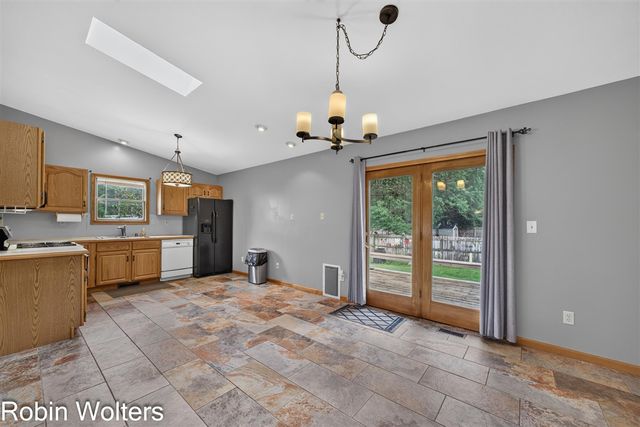 1969 Francis Avenue, Muskegon, MI 49442
