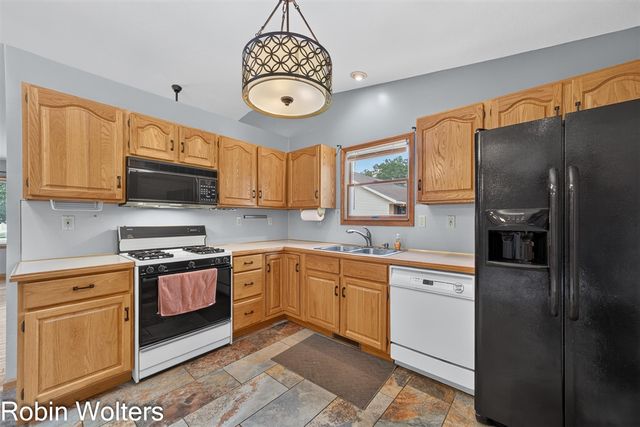 1969 Francis Avenue, Muskegon, MI 49442
