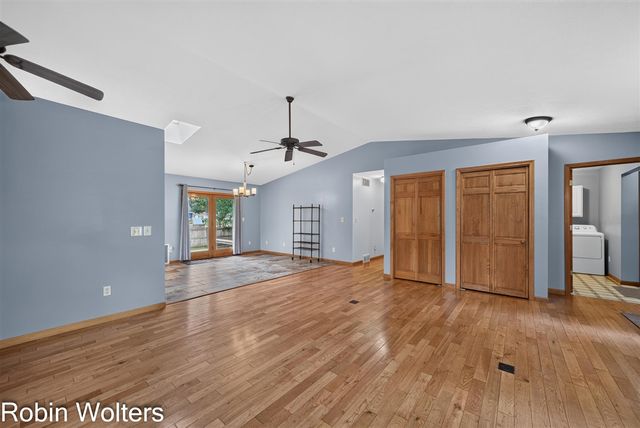 1969 Francis Avenue, Muskegon, MI 49442