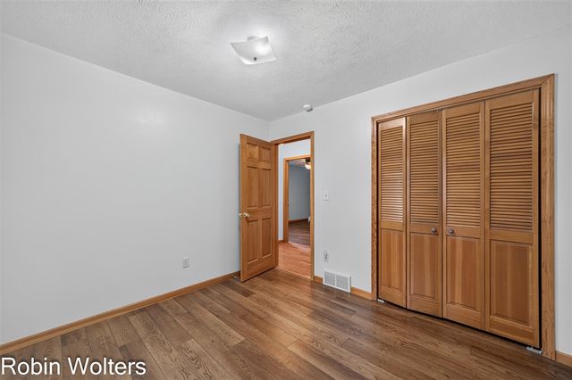 1969 Francis Avenue, Muskegon, MI 49442