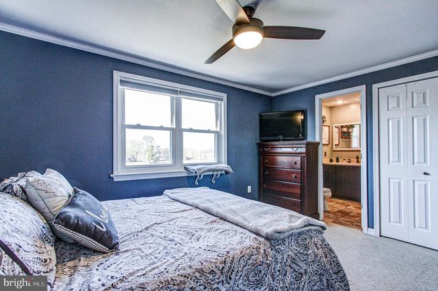 2810 TRUMAN DR, Hatfield, PA 19440