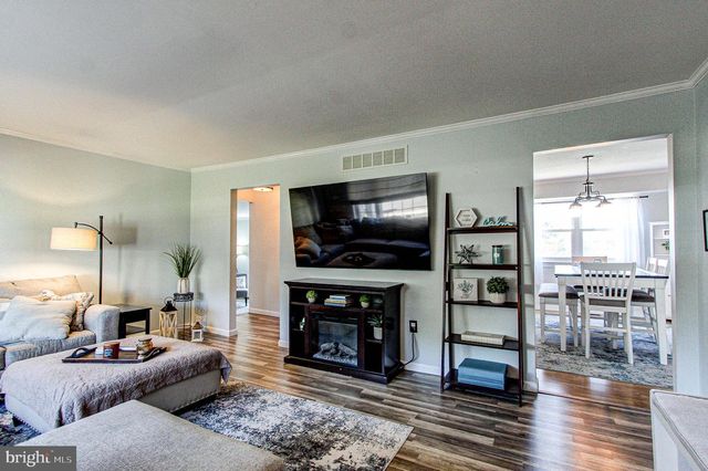 2810 TRUMAN DR, Hatfield, PA 19440