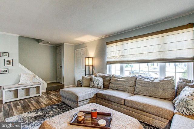 2810 TRUMAN DR, Hatfield, PA 19440