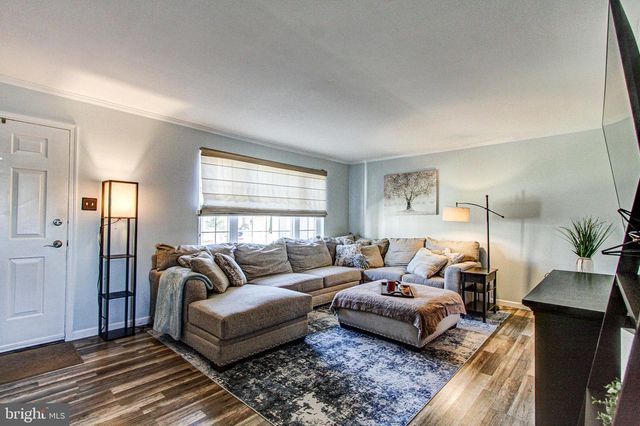 2810 TRUMAN DR, Hatfield, PA 19440