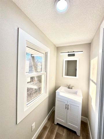 2611 Cornell Street, Des Moines, IA 50313