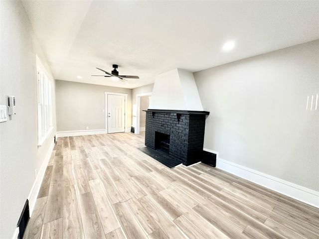 2611 Cornell Street, Des Moines, IA 50313