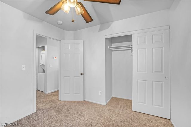 555 Roxella Lane B, Las Vegas, NV 89110