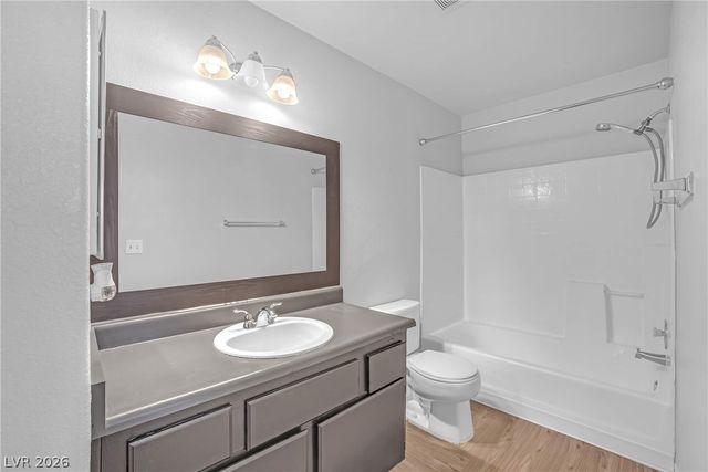 555 Roxella Lane B, Las Vegas, NV 89110