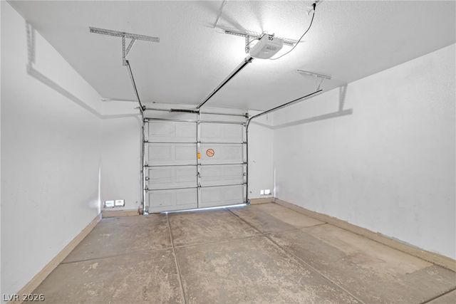 555 Roxella Lane B, Las Vegas, NV 89110