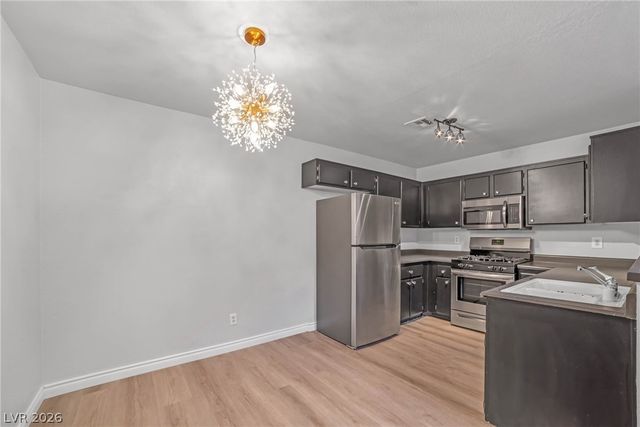 555 Roxella Lane B, Las Vegas, NV 89110