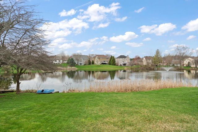 82 Scotscraig Drive, Valparaiso, IN 46385