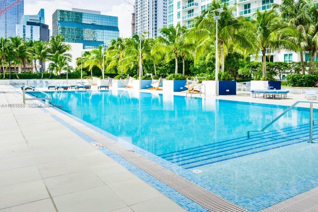 950 Brickell Bay Dr 1905, Miami, FL 33131