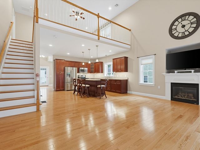 57 Zain Circle 57, Milford, MA 01757