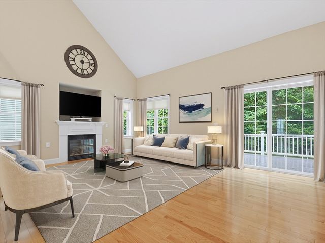 57 Zain Circle 57, Milford, MA 01757