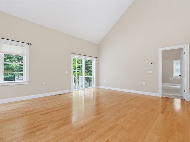 57 Zain Circle 57, Milford, MA 01757