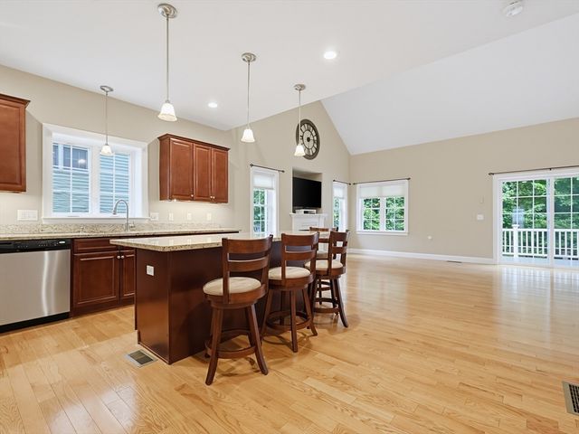 57 Zain Circle 57, Milford, MA 01757