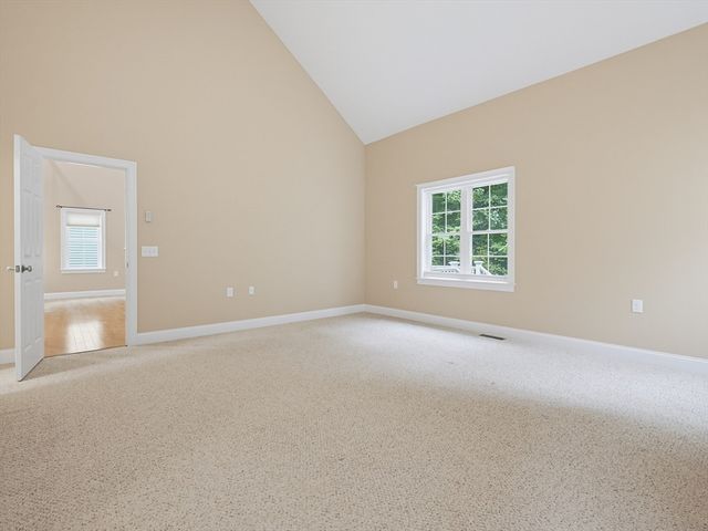 57 Zain Circle 57, Milford, MA 01757