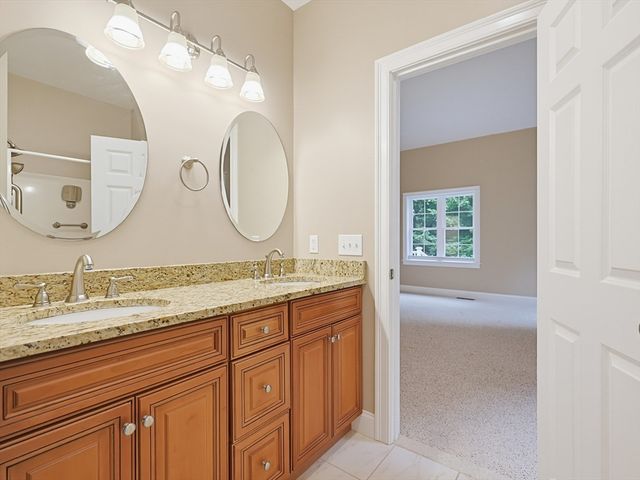 57 Zain Circle 57, Milford, MA 01757