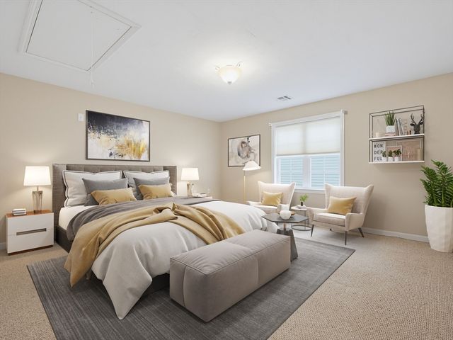 57 Zain Circle 57, Milford, MA 01757