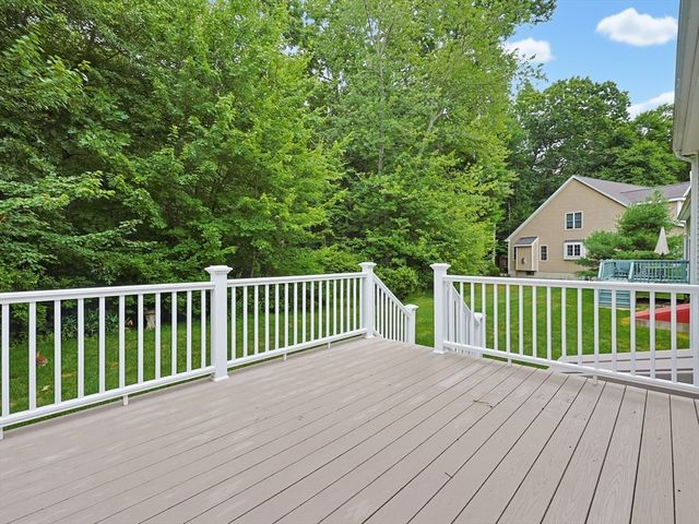 57 Zain Circle 57, Milford, MA 01757