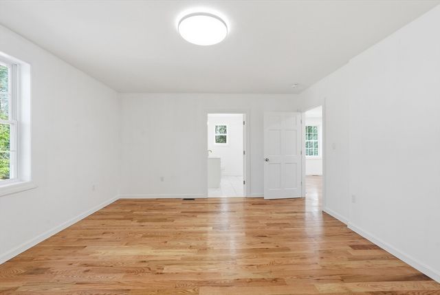 39 Hiland Road, Charlton, MA 01507