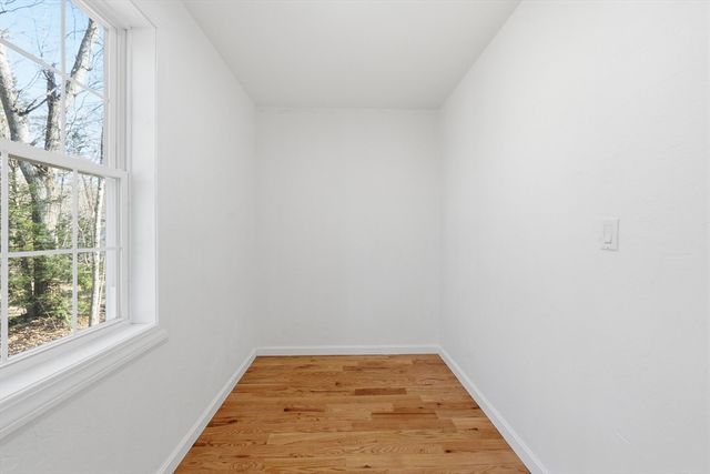 39 Hiland Road, Charlton, MA 01507