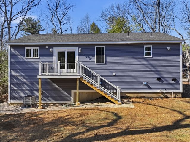 39 Hiland Road, Charlton, MA 01507